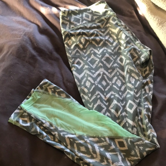 PacSun Pants - PacSun Athletic Leggings with Mesh Panel